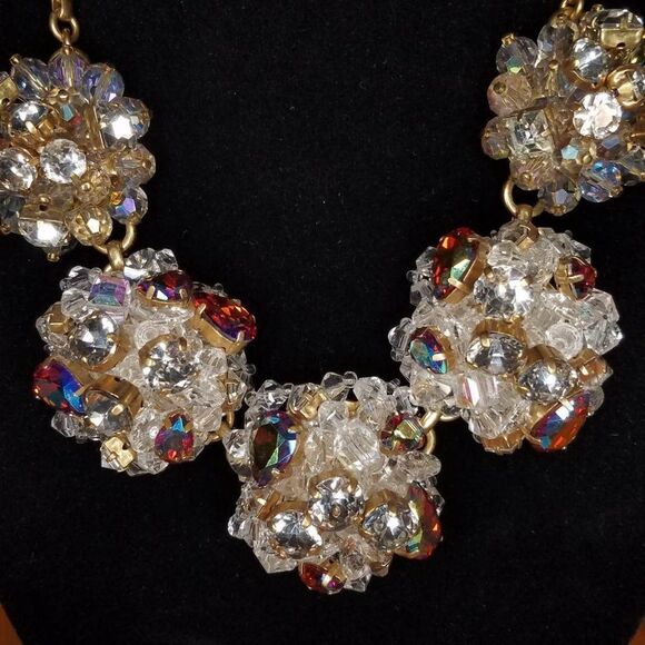 Exquisite! NWT J Crew Rhinestone Crystal Statement Snowball Necklace - Picture 9 of 14